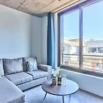 Cozy Couples Oasis Apartment!